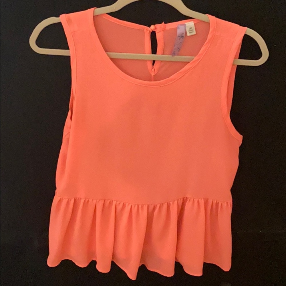 Ruffle bottom tank top